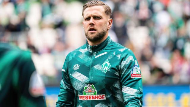 是众所瞩目 是众所瞩目